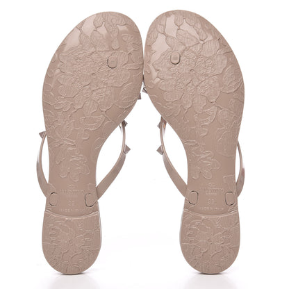 Valentino Garavani PVC Jelly Rockstud Bow Thong Sandals 39 Poudre 5 of 8