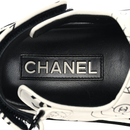 Chanel Lambskin Printed CC Velcro Dad Sandals 40 White Black 8 of 8
