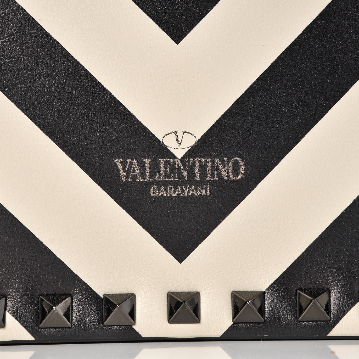 Valentino Garavani Nappa Chevron Striped Rockstud Wristlet Clutch Light Ivory Black 9 of 11
