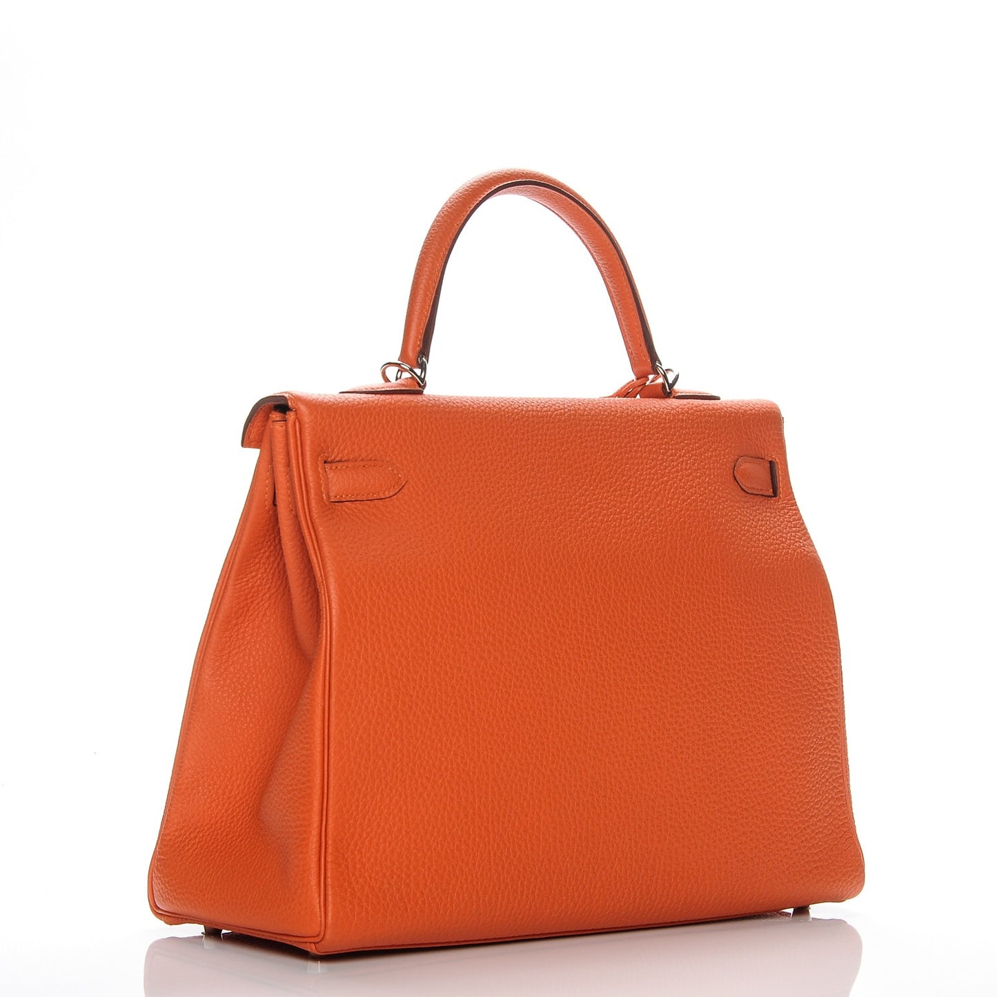 Togo Kelly Retourne 35 Feu