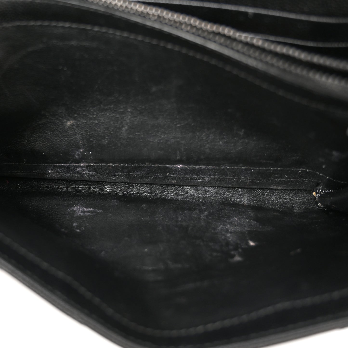 Grain De Poudre Matelasse Chevron Monogram Monochrome Chain Wallet Black
