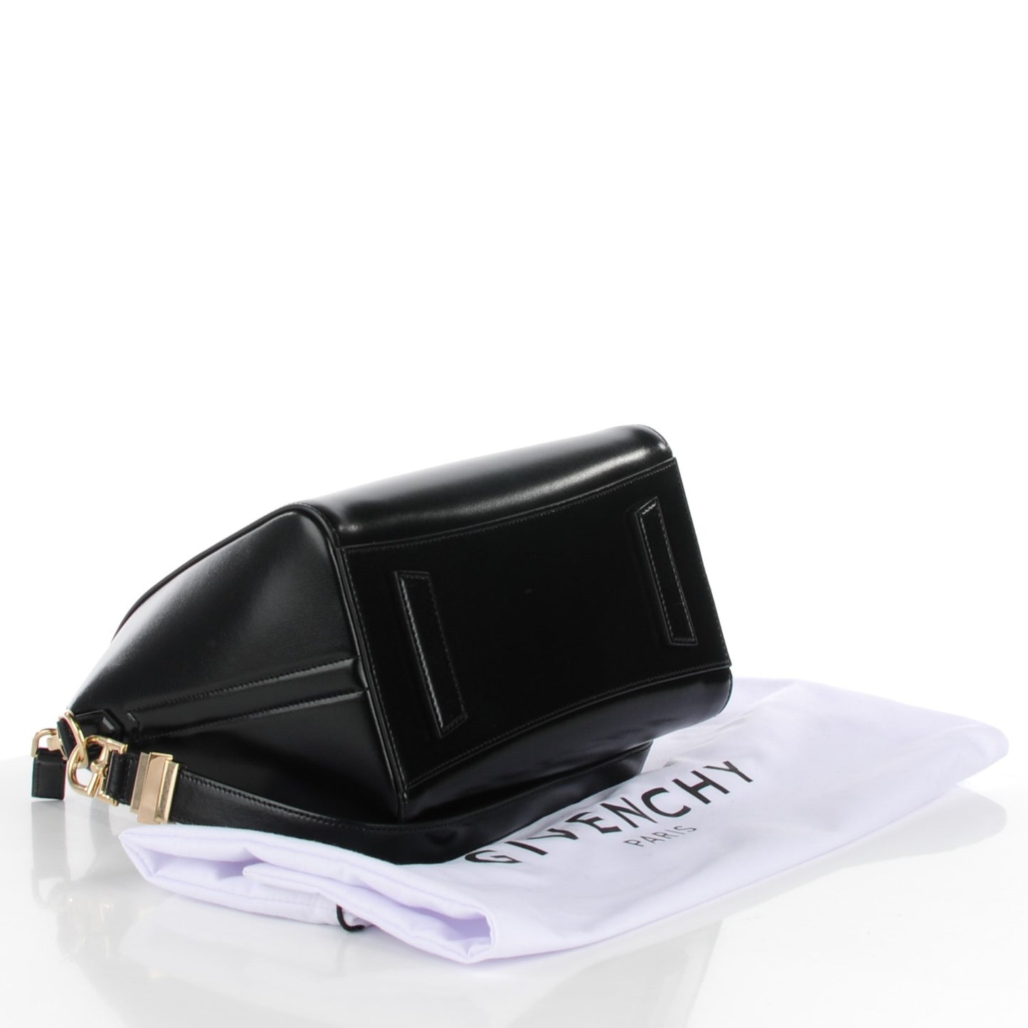 Buffed Calfskin Small Antigona Black