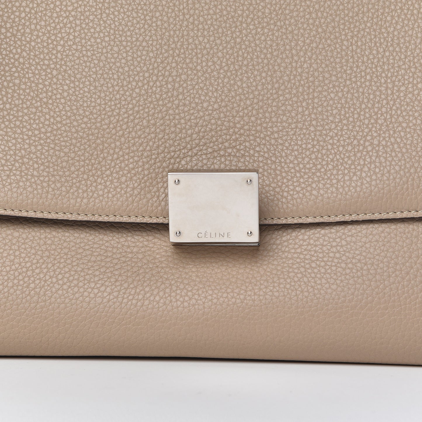 Drummed Calfskin Suede Medium Trapeze Dune
