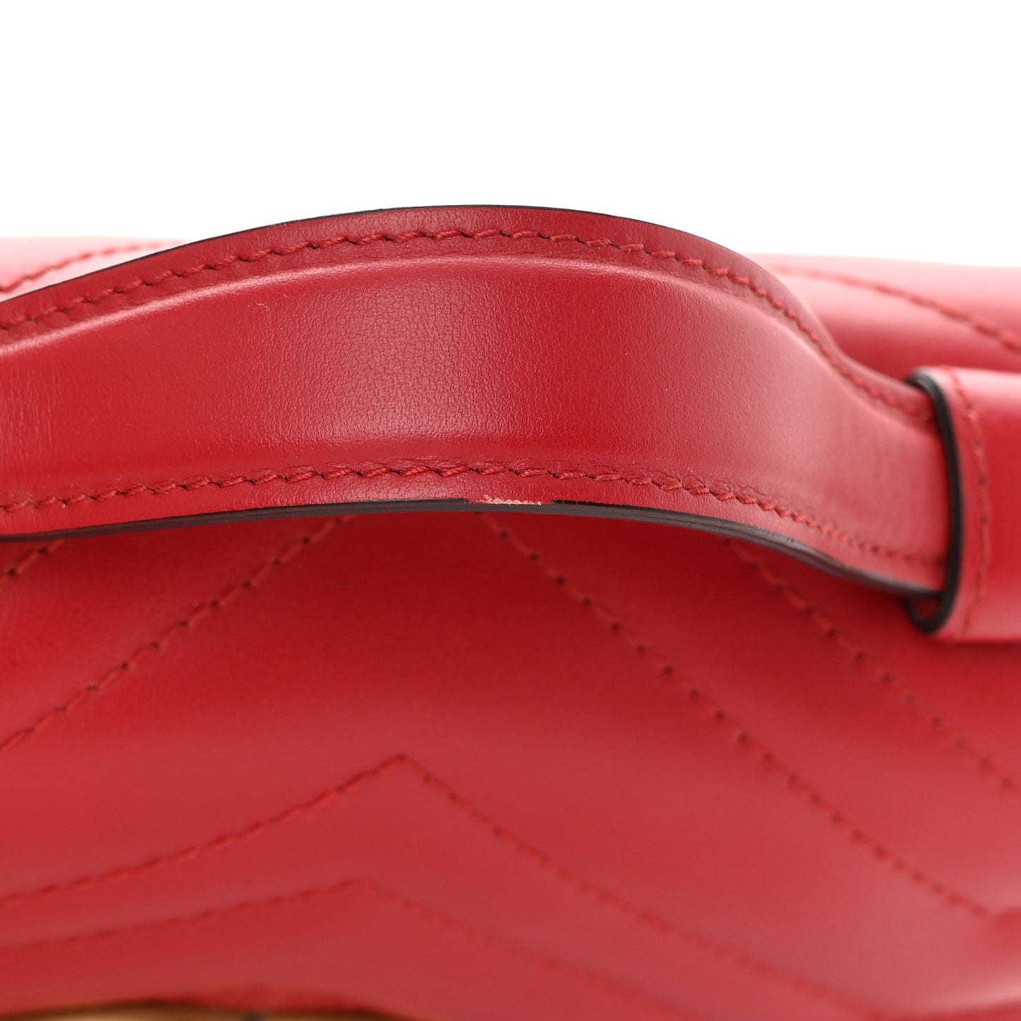 Calfskin Matelasse Mini GG Marmont Top Handle Shoulder Bag Hibiscus Red