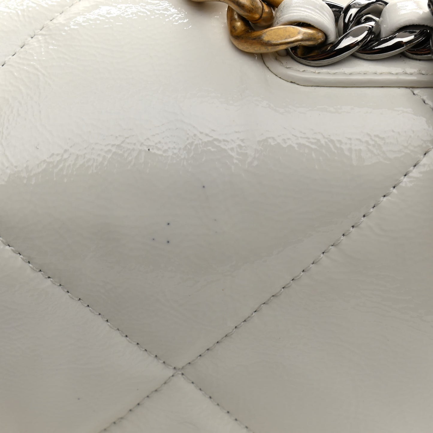 Shiny Crumpled Calfskin Quilted Medium Chanel 19 Flap White