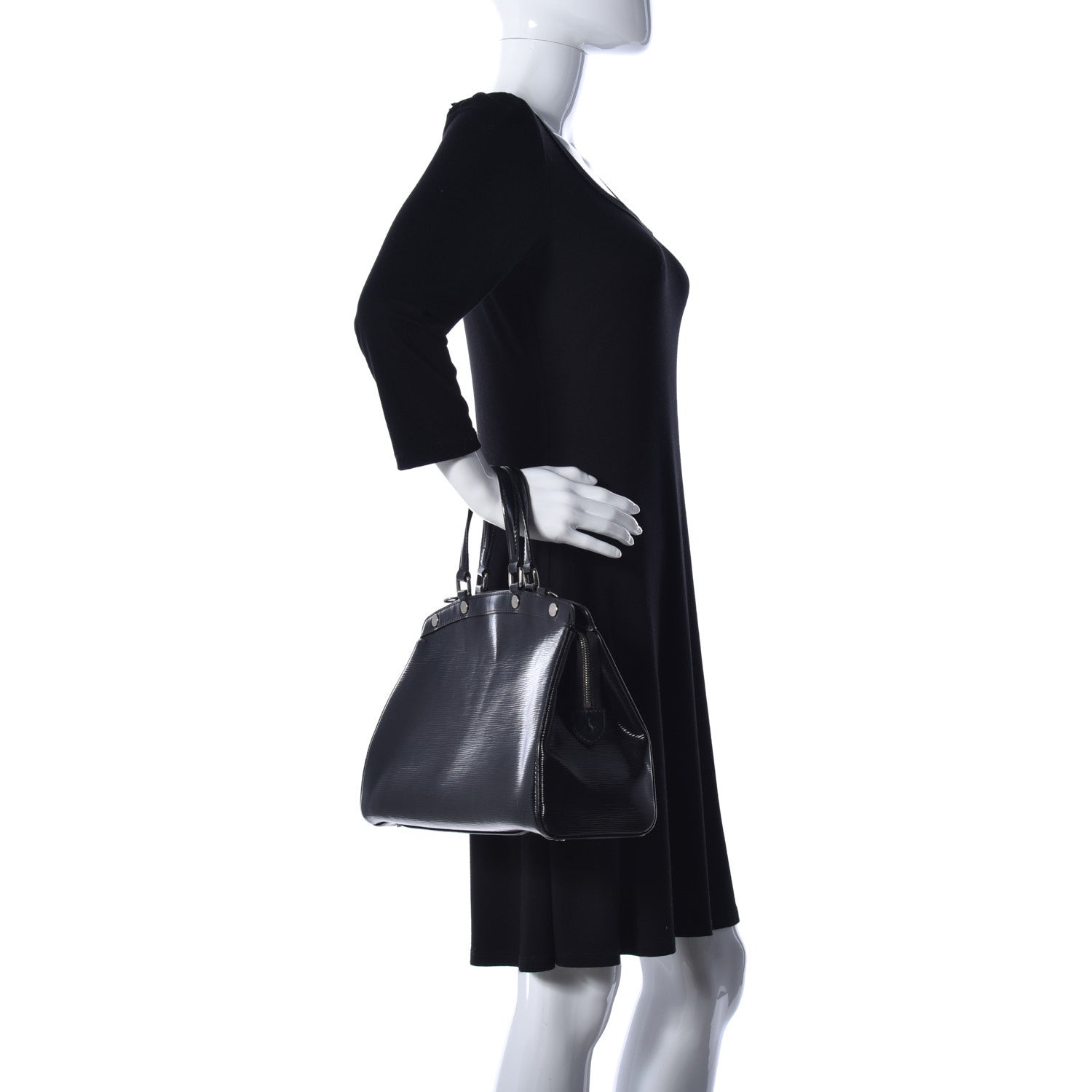 Louis Vuitton Epi Brea MM Black 2 of 24