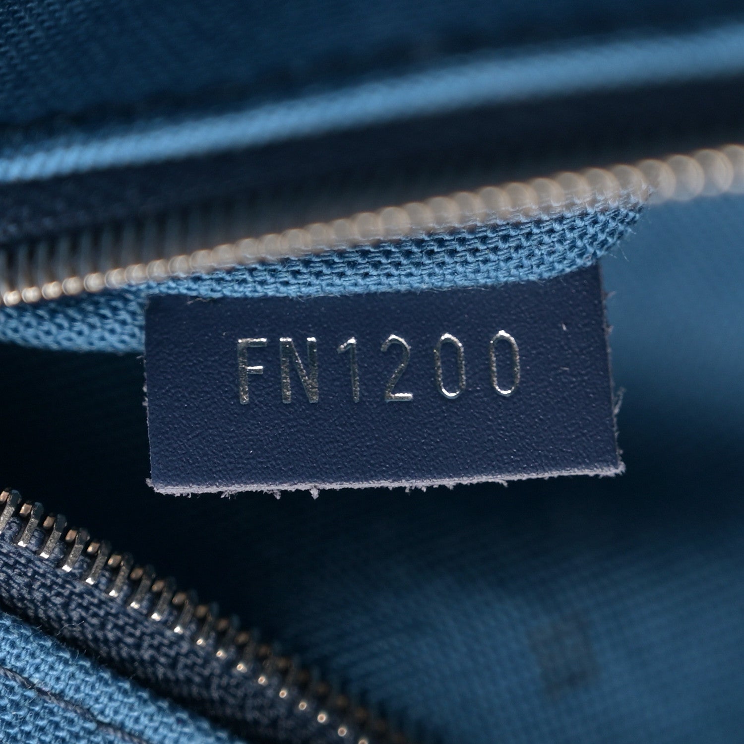 Louis Vuitton Monogram Escale Onthego GM Blue 7 of 10