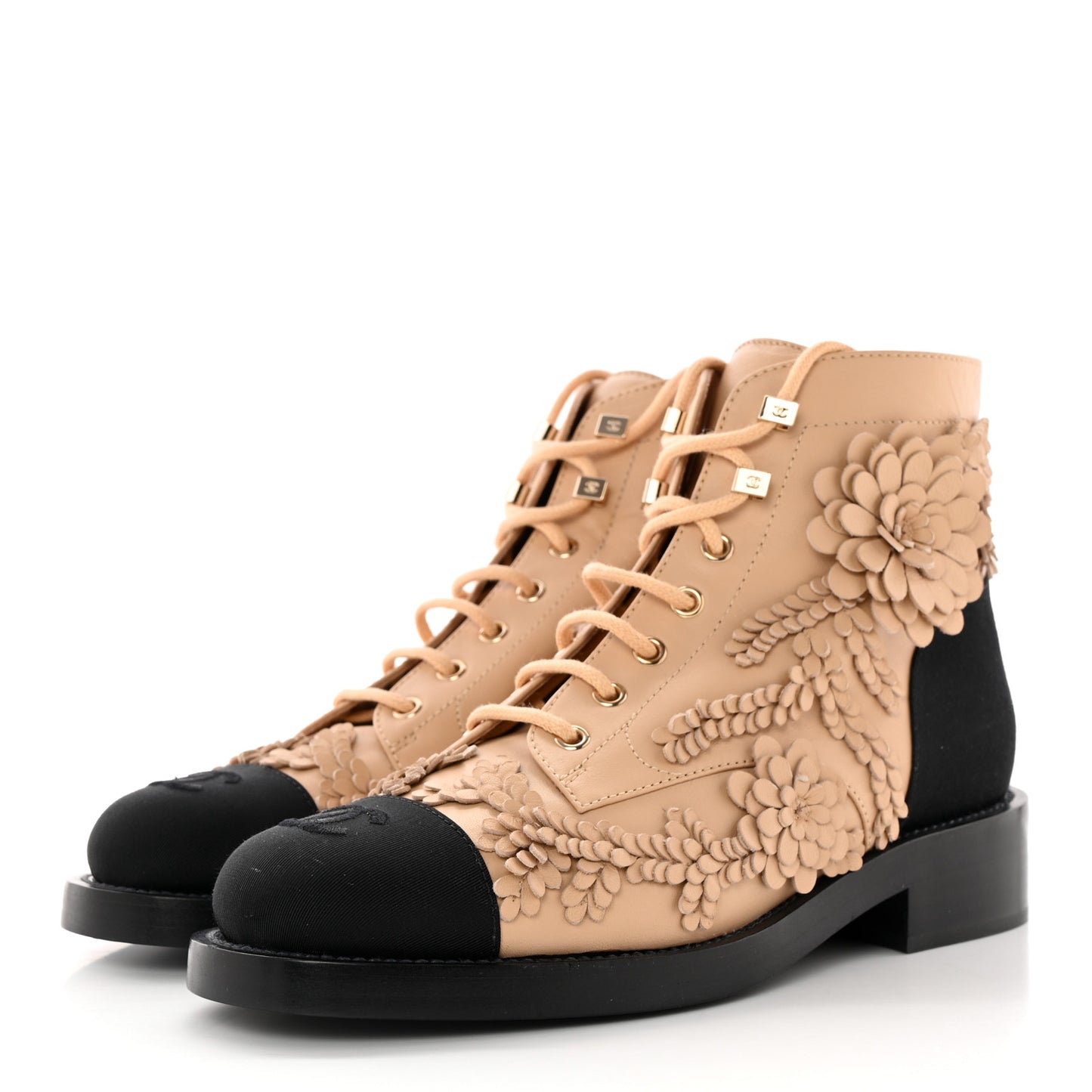 Embroidered Lambskin Grosgrain Lace Up Boots 38.5 Beige Black