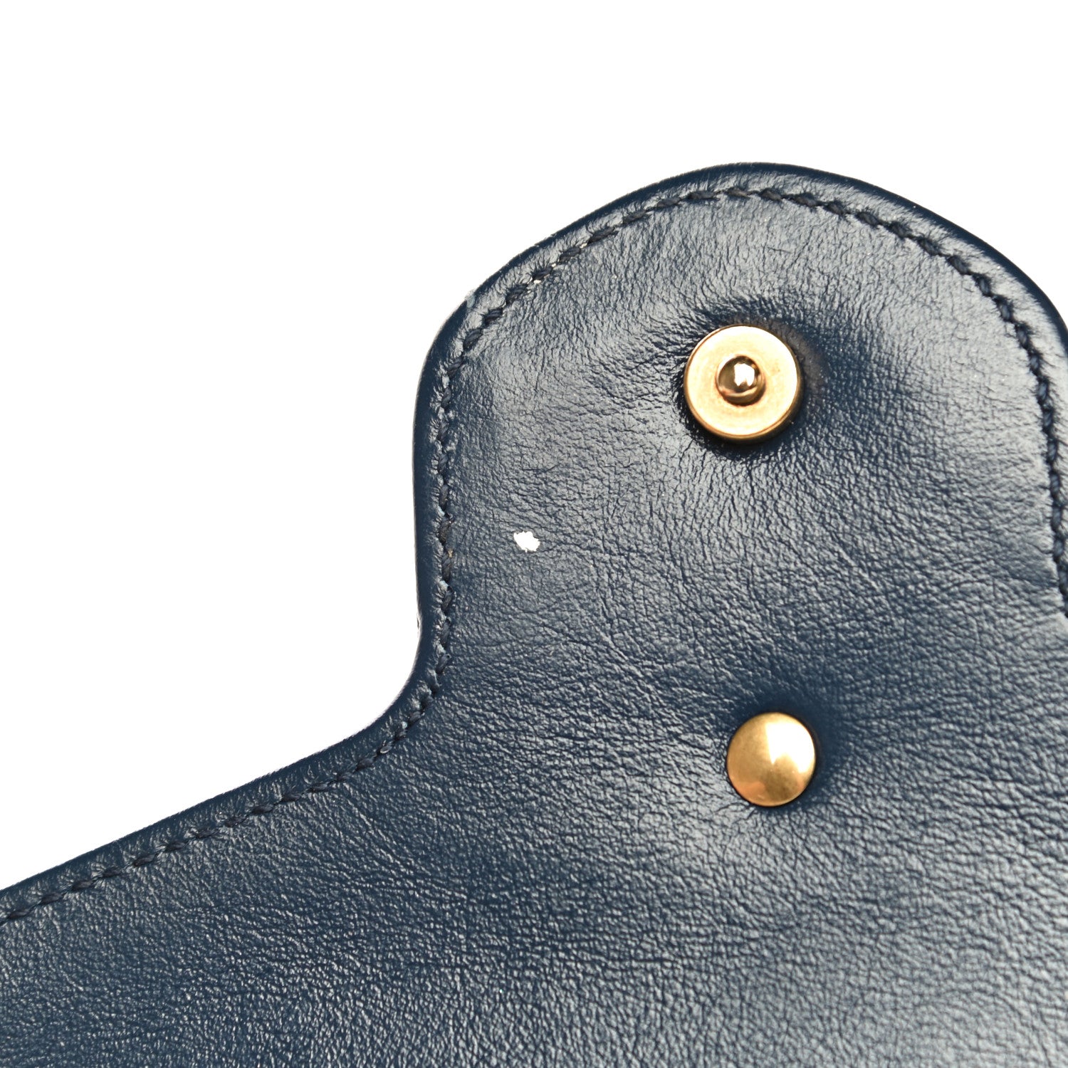 Gucci Vintage Effect Calfskin Matelasse Diagonal Torchon GG Marmont Chain Wallet Mystic White Blue Agata 12 of 21