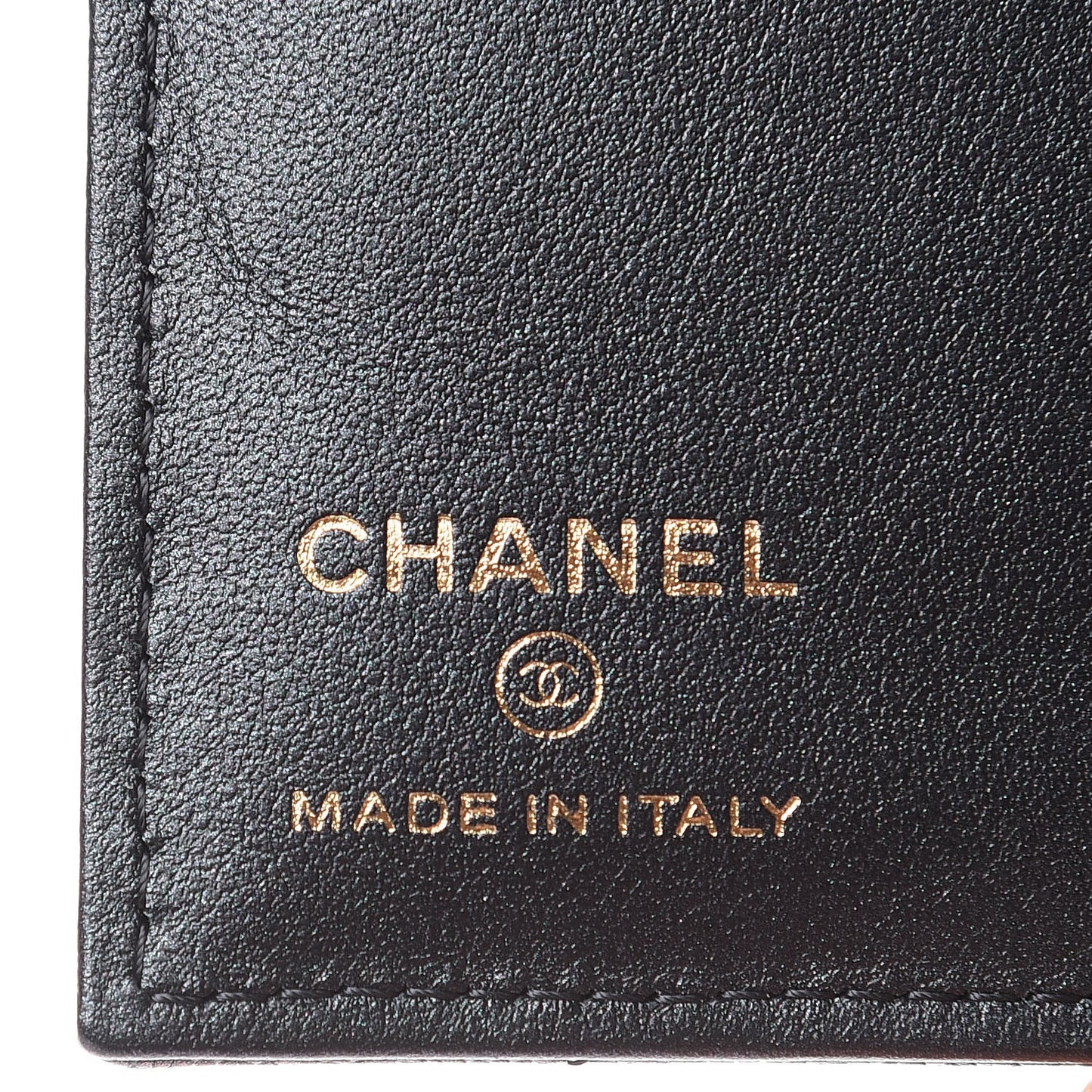 Iridescent Caviar Quilted Passport Holder Black