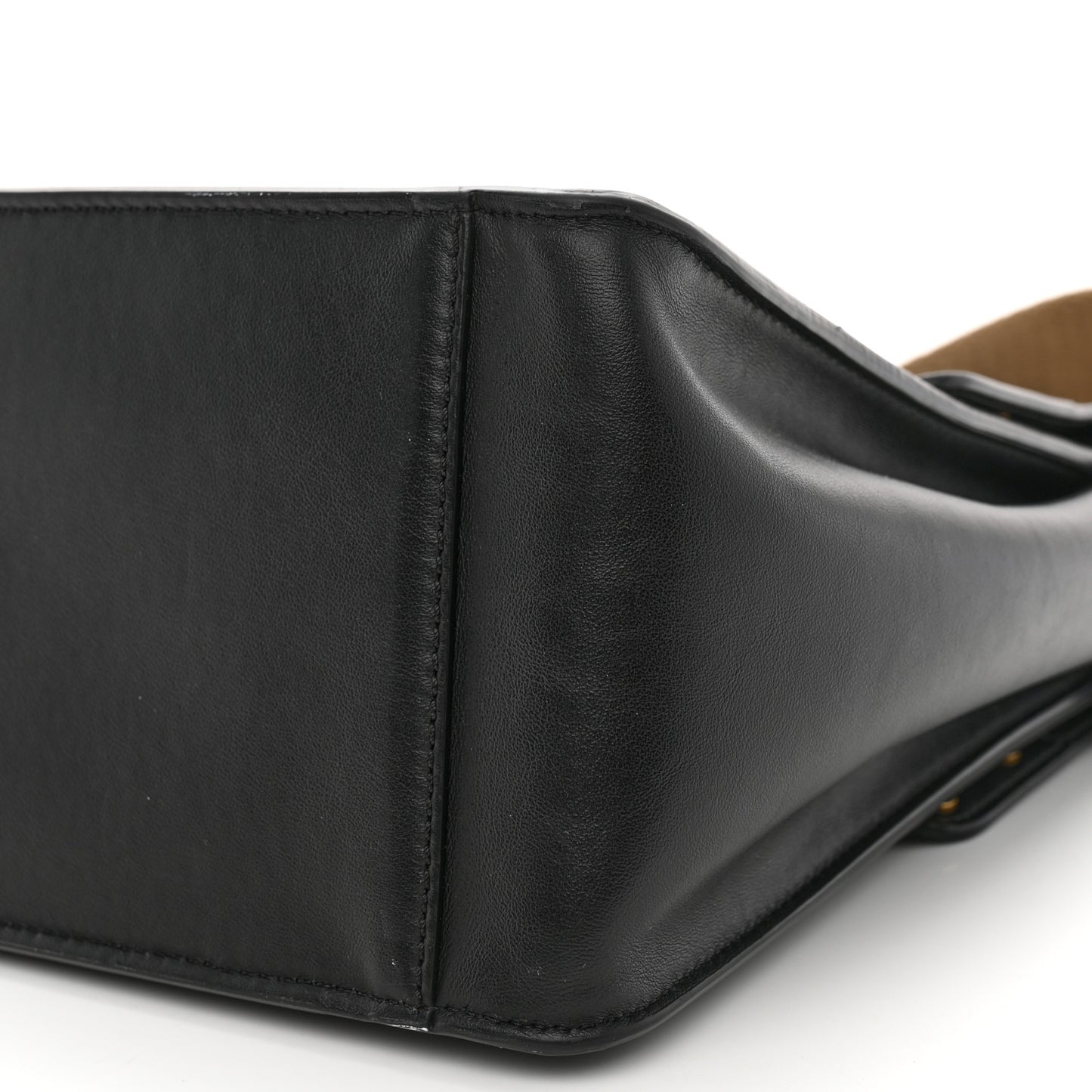 Vitello Grace Matte Large Flip Tote Black