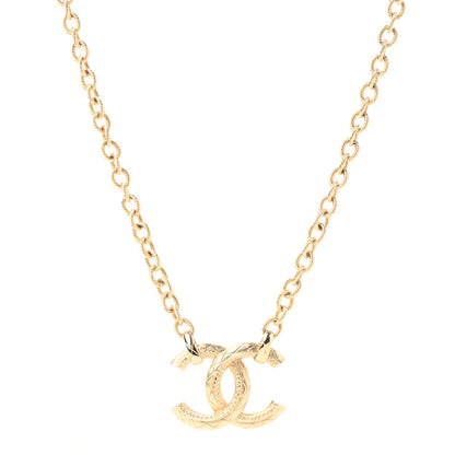 Chanel Metal Quilted CC Necklace Gold 1 of 6
