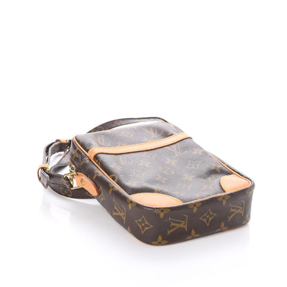 Louis Vuitton Monogram Danube 21 4 of 9