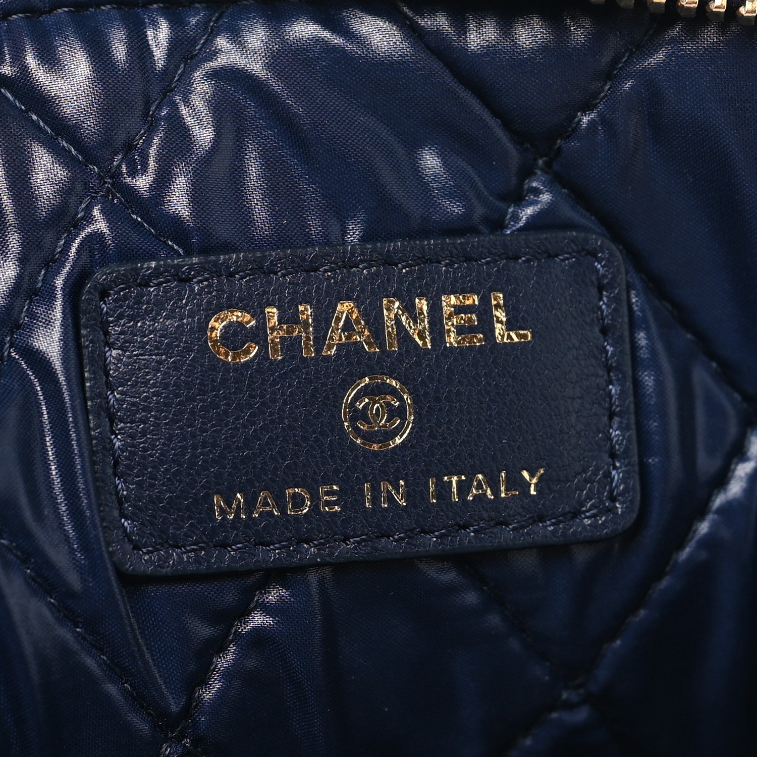Chanel Lambskin Quilted Medium Casino Beauty CC Cosmetic Case Navy 6 of 9