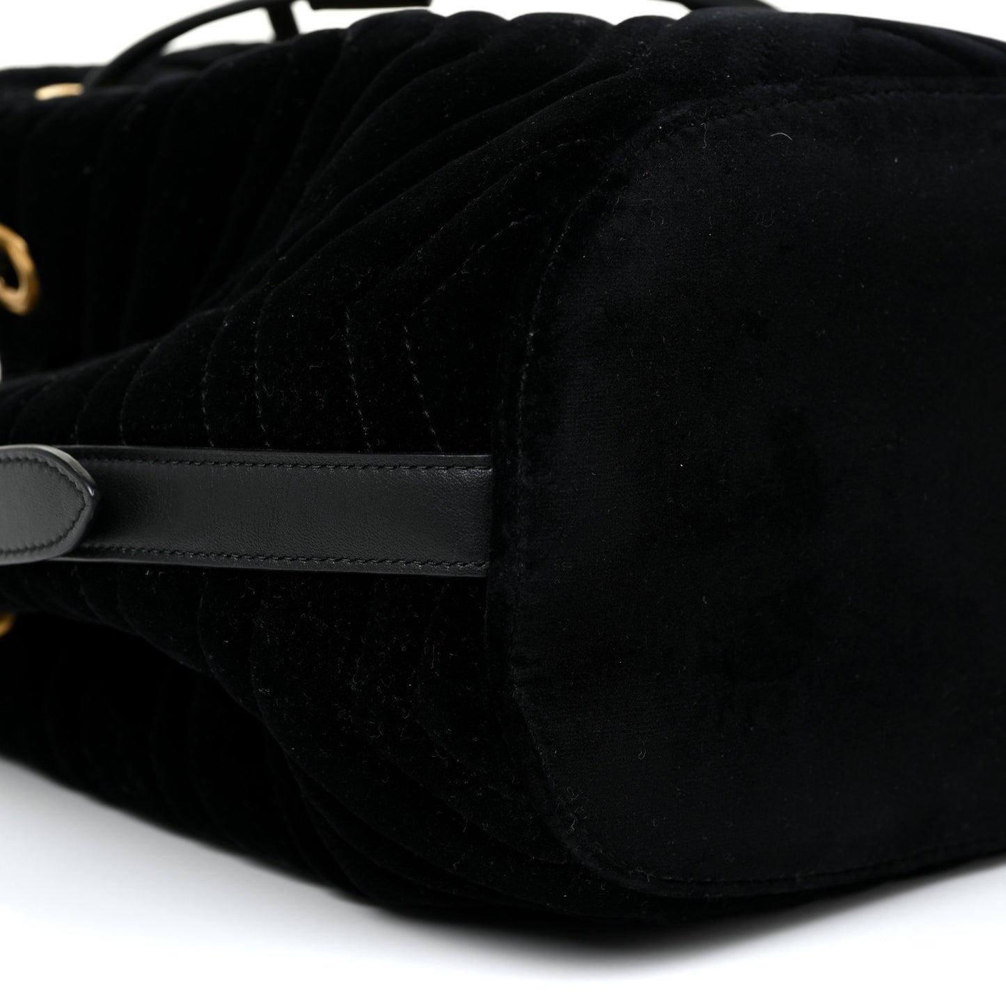 Velvet Matelasse GG Marmont Bucket Bag Black
