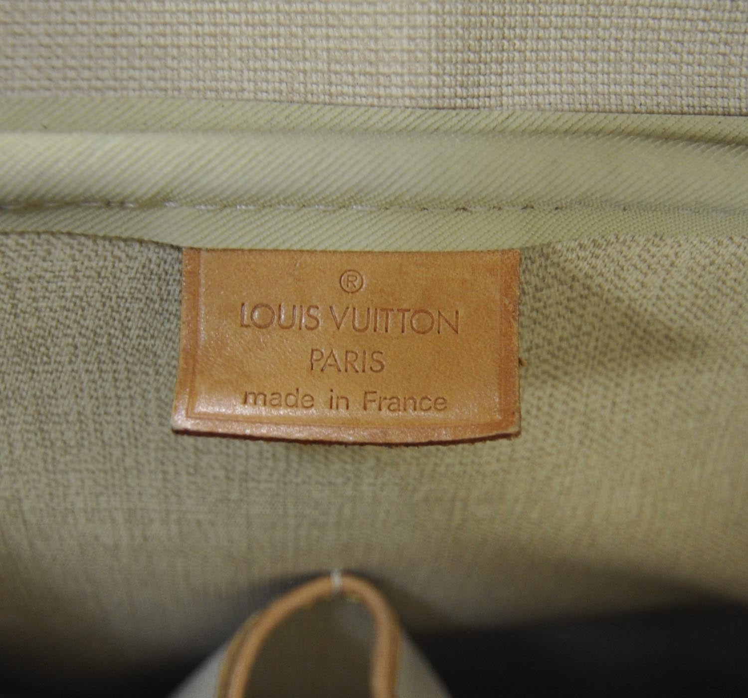 Louis Vuitton Monogram Deauville 8 of 9