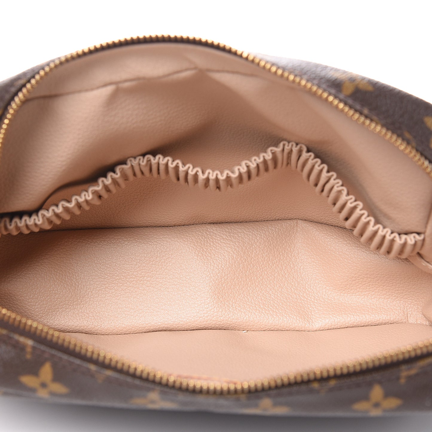 Monogram Trousse Toilette 23