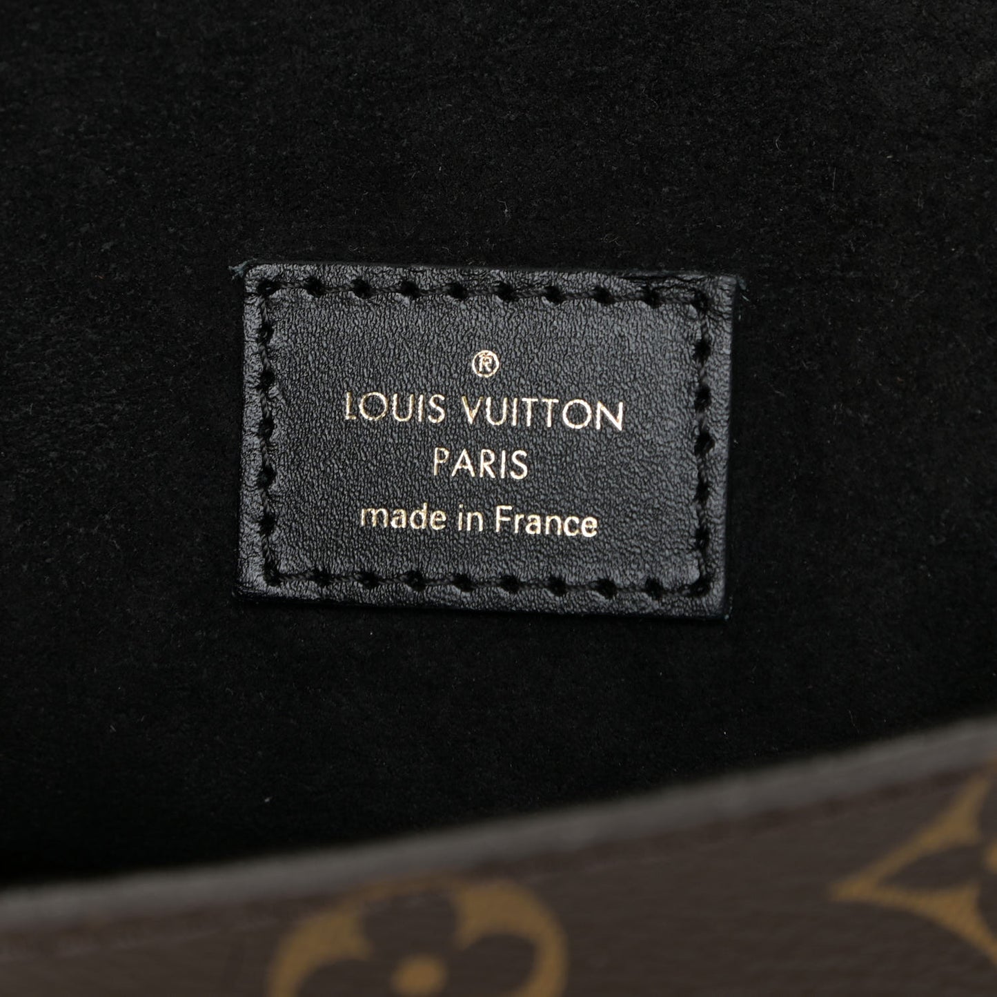 Monogram Sac Triangle PM Black
