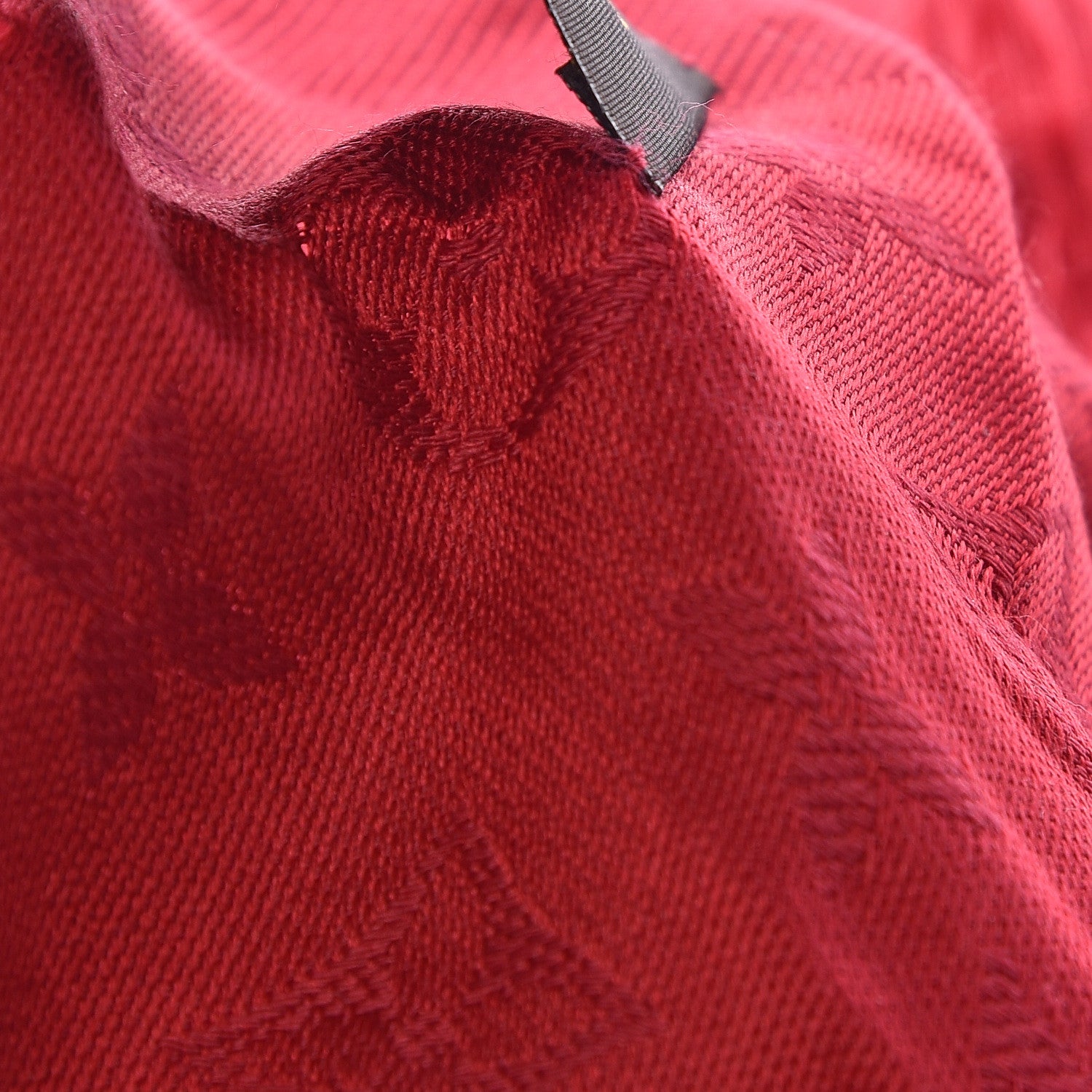 Louis Vuitton Silk Wool Monogram Shawl Pomme D'Amour 6 of 13