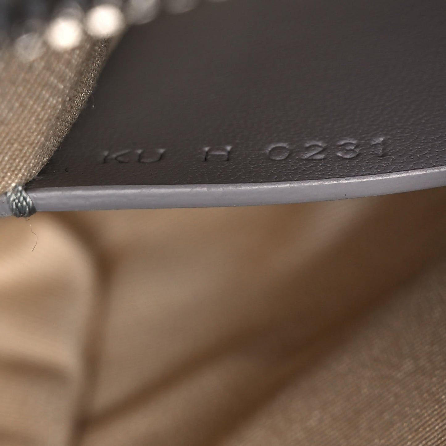 Sugar Goatskin Nano Antigona Pearl Grey