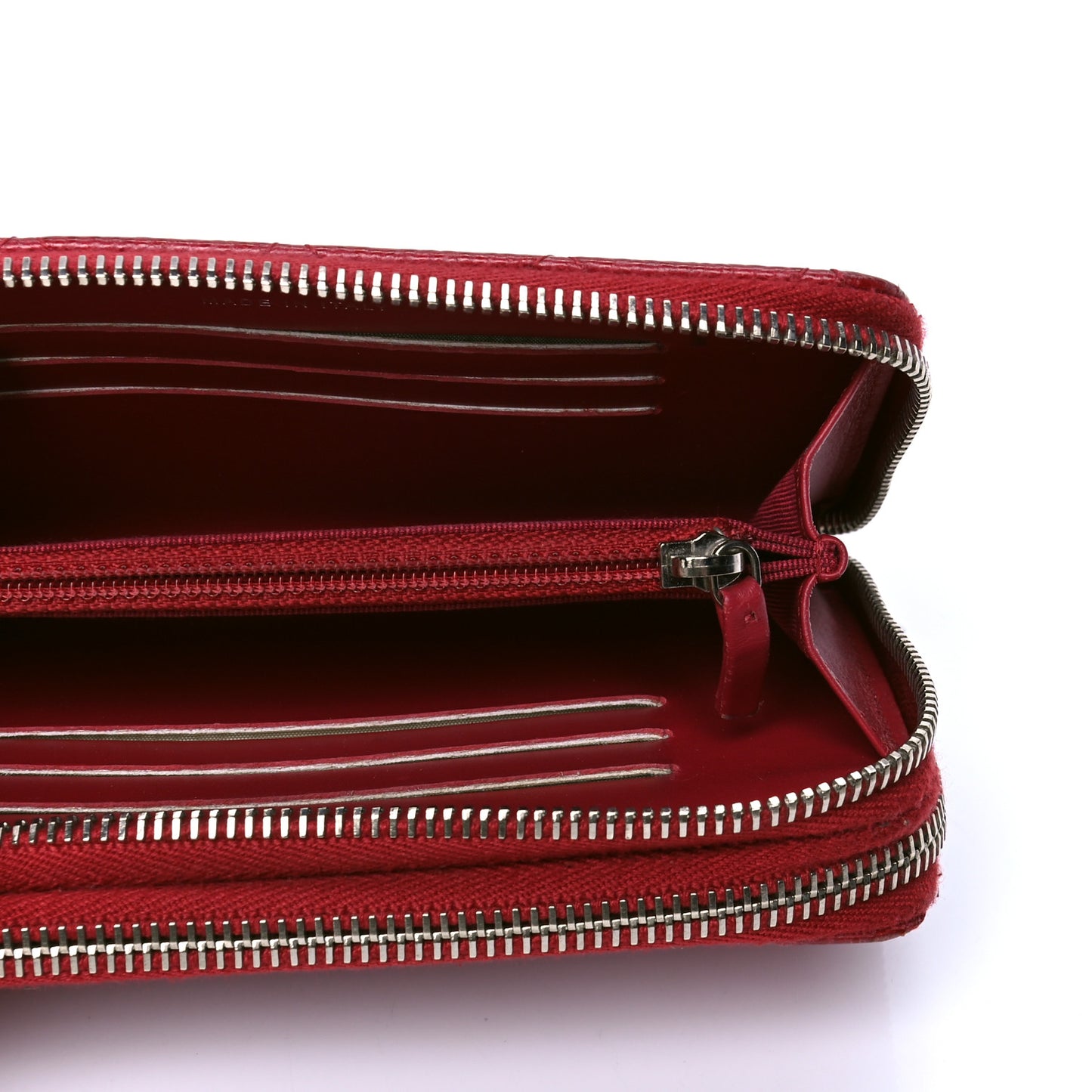 Caviar Quilted Gusset Double Zip Around Wallet Red