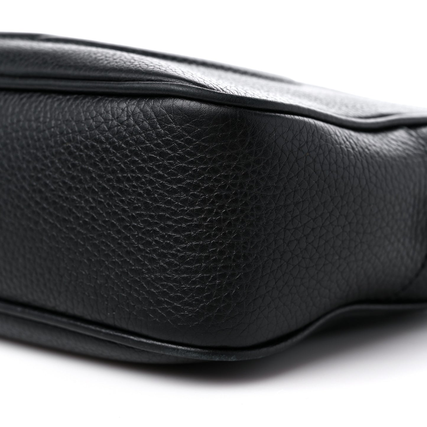Pebbled Calfskin Small Soho Disco Bag Black