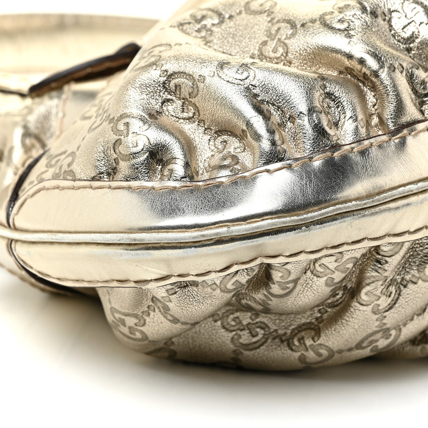 Metallic Guccissima Queen Bow Hobo Platinum