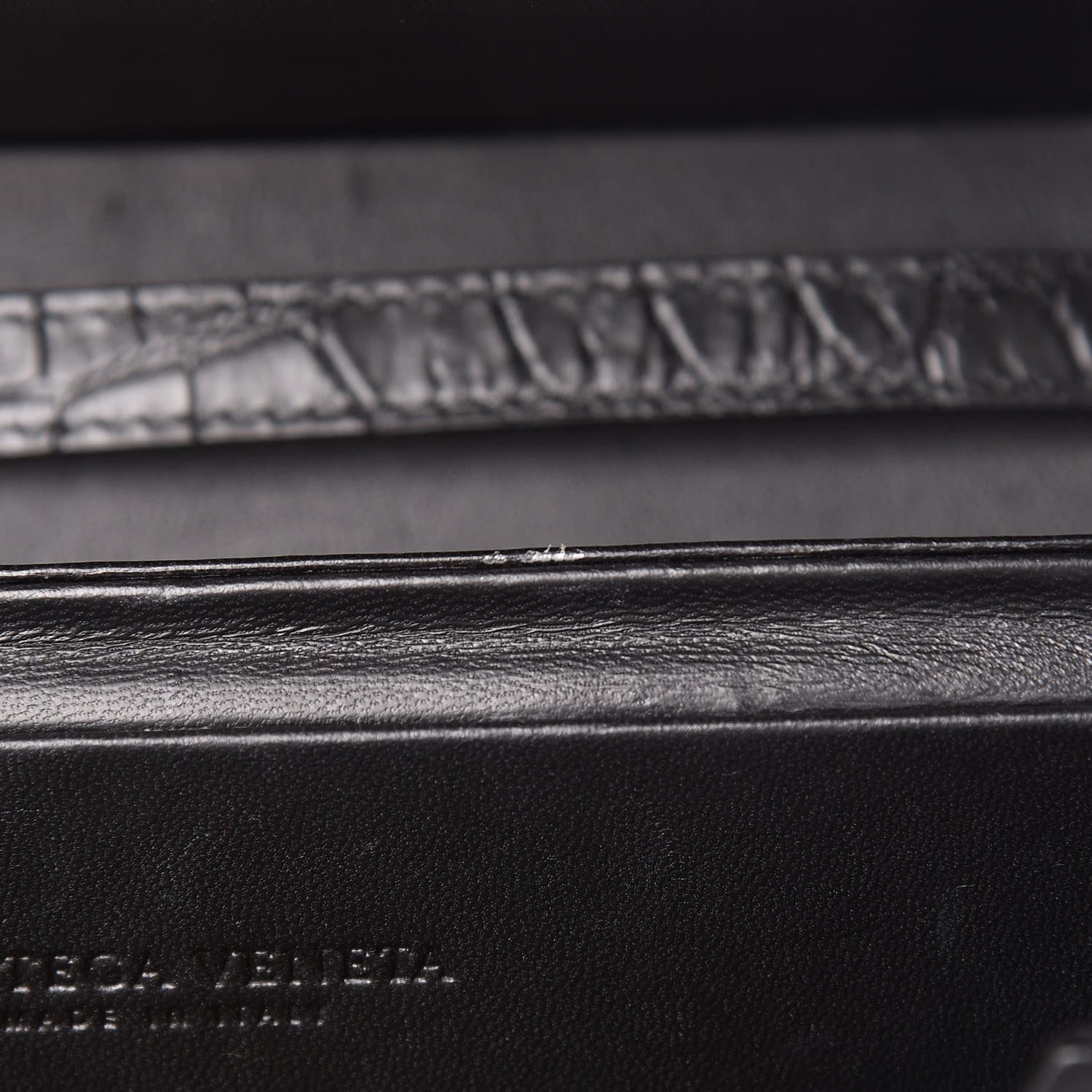 Bottega Veneta Calfskin Crocodile Embossed Daisey Box Clutch Black 10 of 10