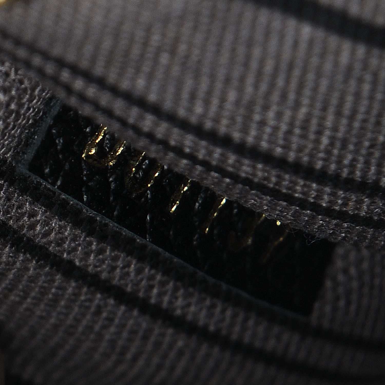 Louis Vuitton Empreinte Pochette Metis Black 7 of 8