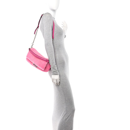 Fendi Shearling Shiny Nappa Baguette Rosa Fluo 2 of 9