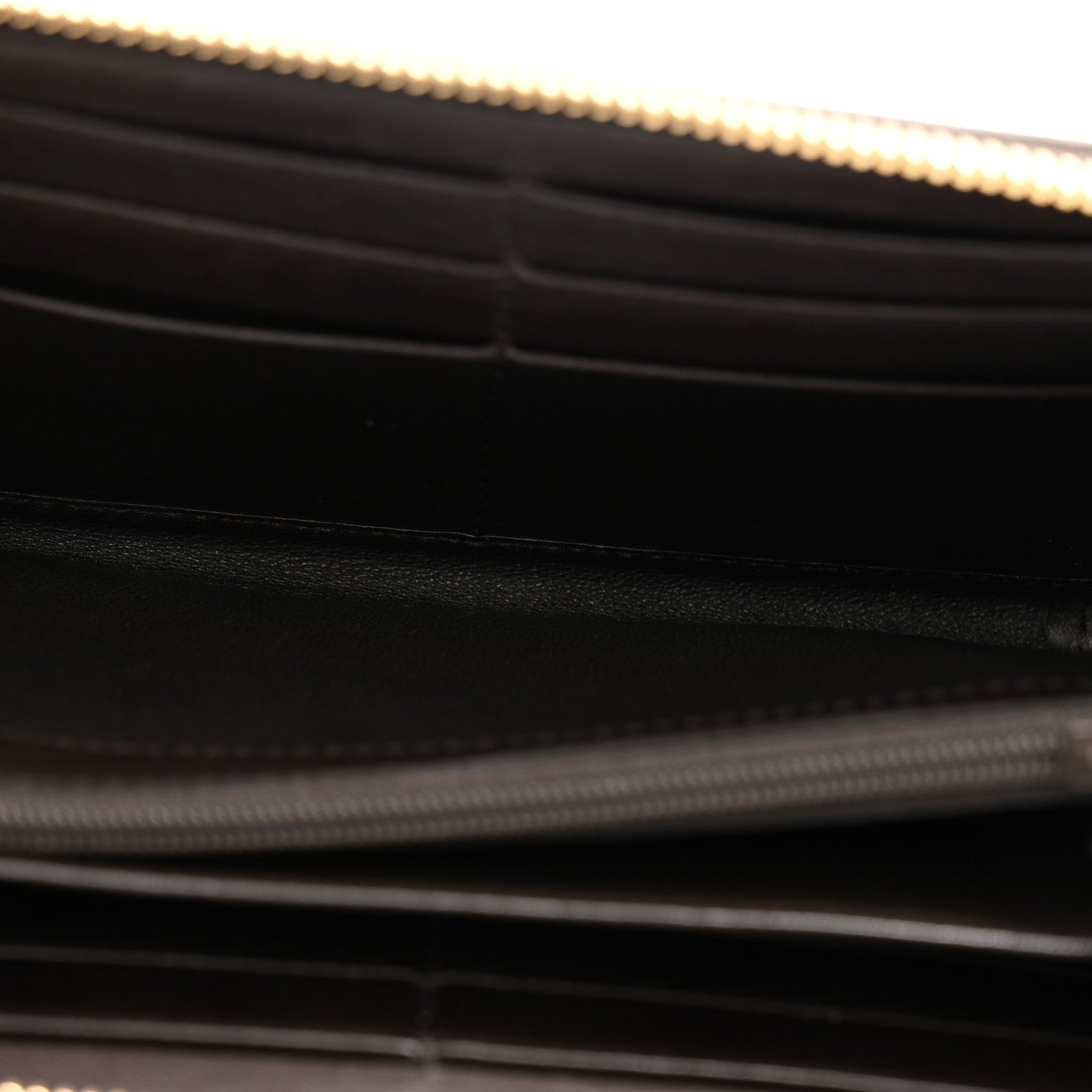Gucci Monogram Margaux Calfskin Sukey Zip Around Wallet Beige Ebony Cocoa 7 of 13