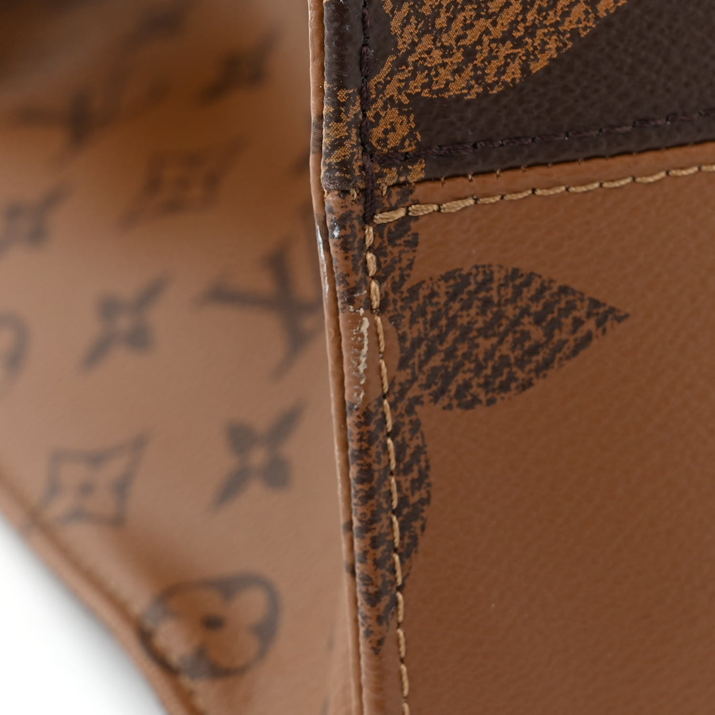 Reverse Monogram Giant Onthego GM