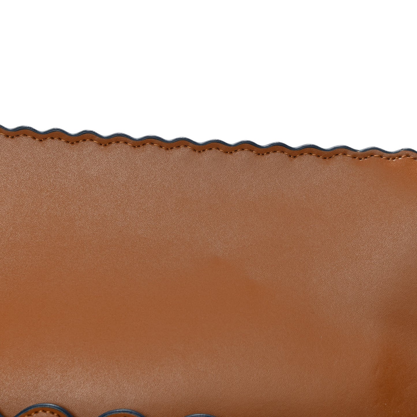 Vitello Liberty Scalloped Studded Kan I Shoulder Bag Caramello