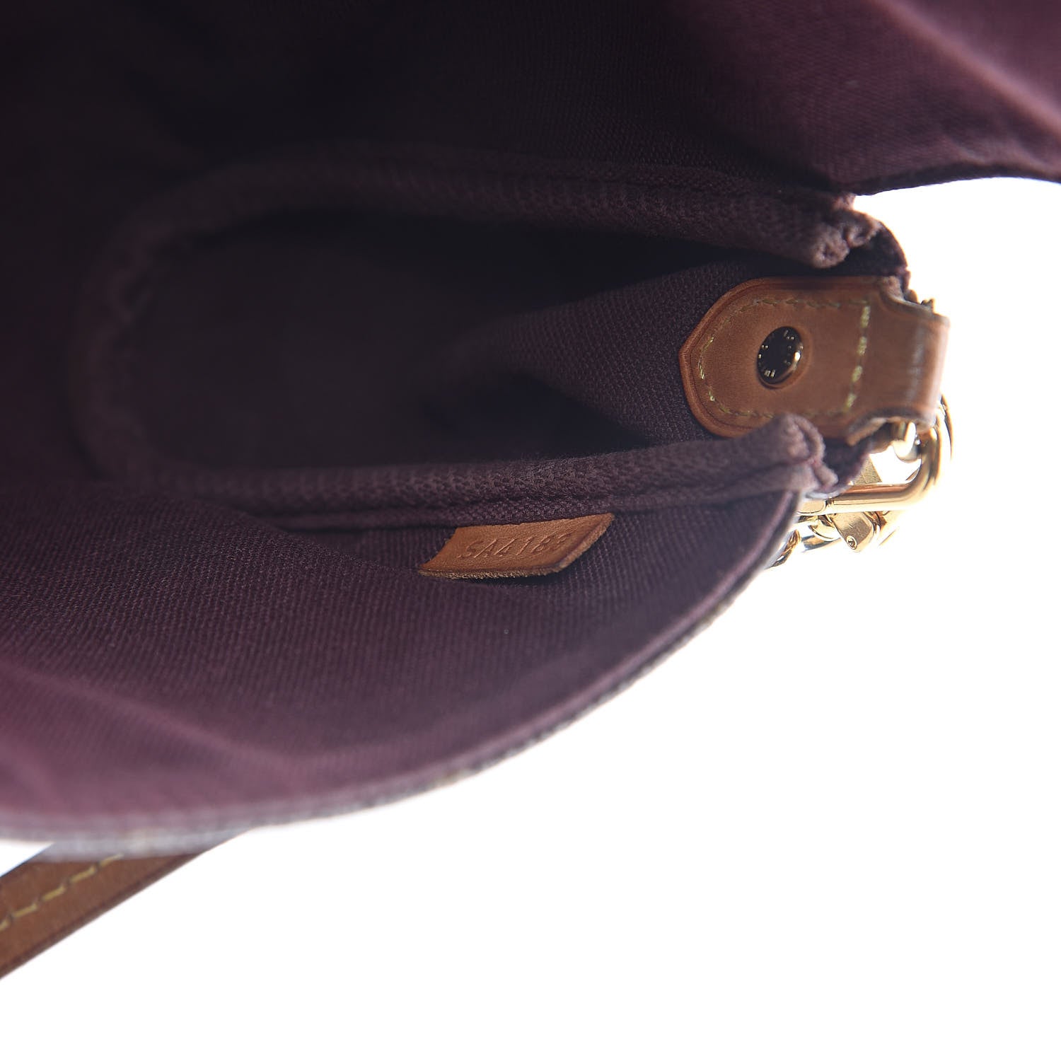 Louis Vuitton Monogram Favorite MM 7 of 9