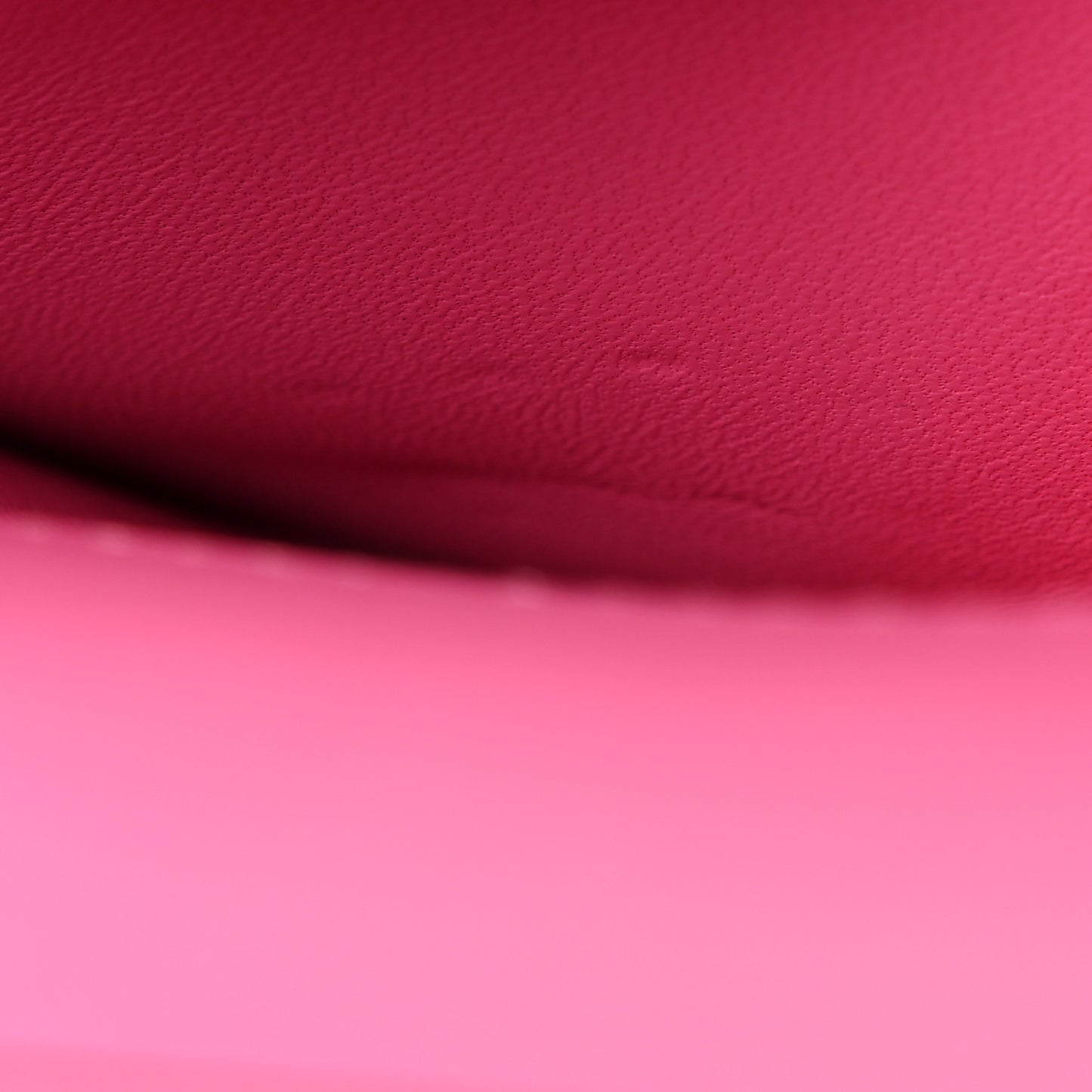 Calfskin Vlogo Loco Shoulder Bag Feminine Pink