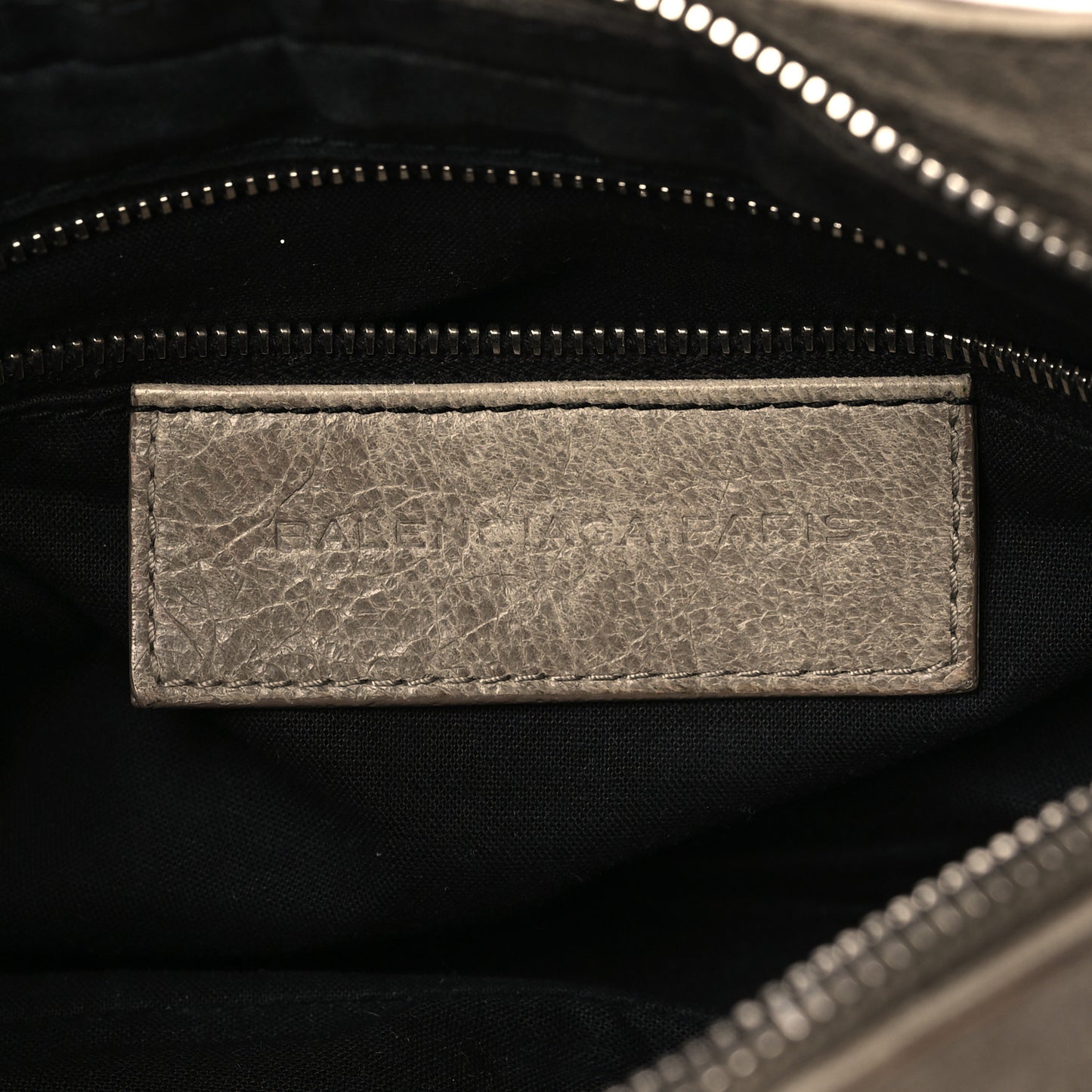 Agneau Giant 12 Silver Hardware Hip Papyrus