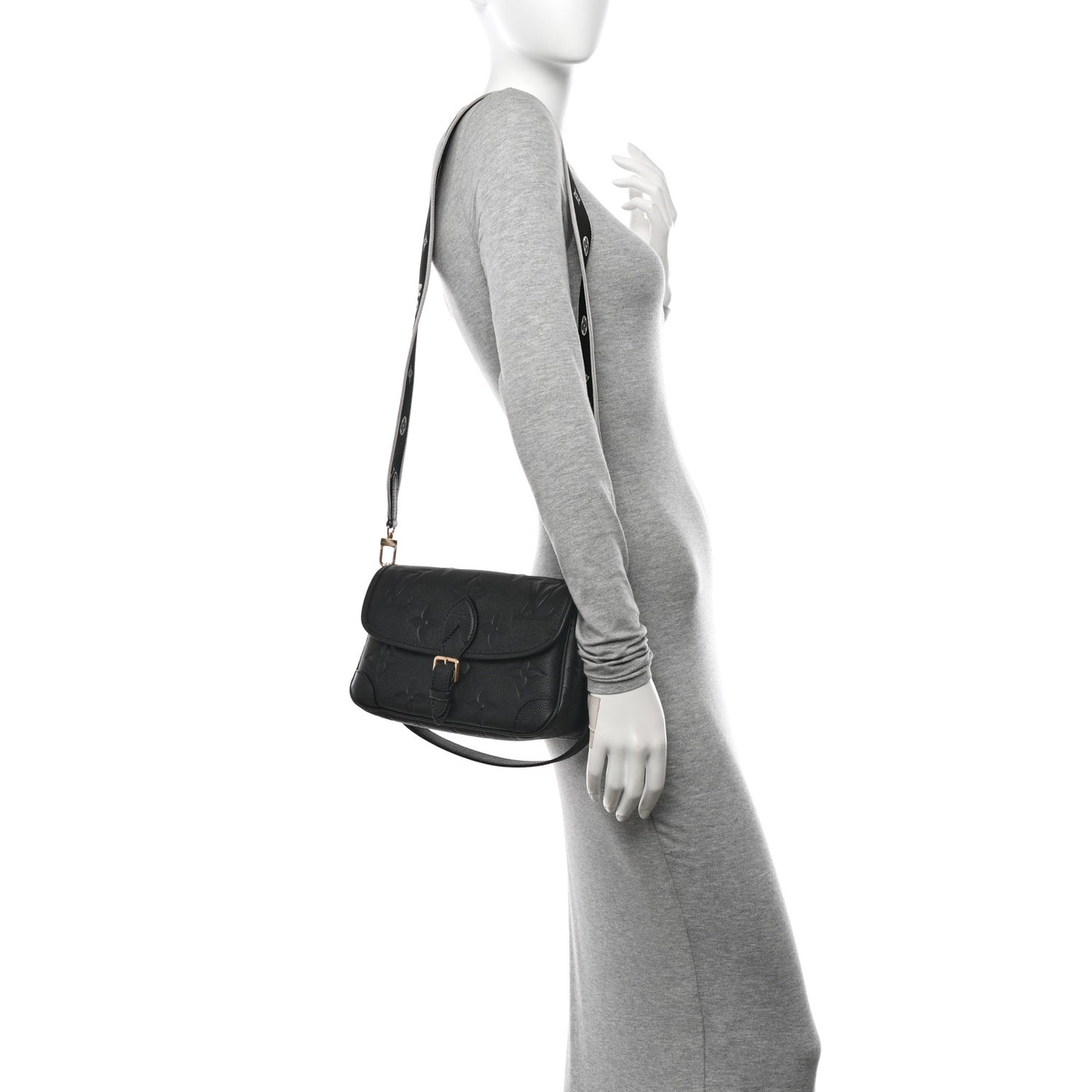 Empreinte Monogram Giant Diane Black