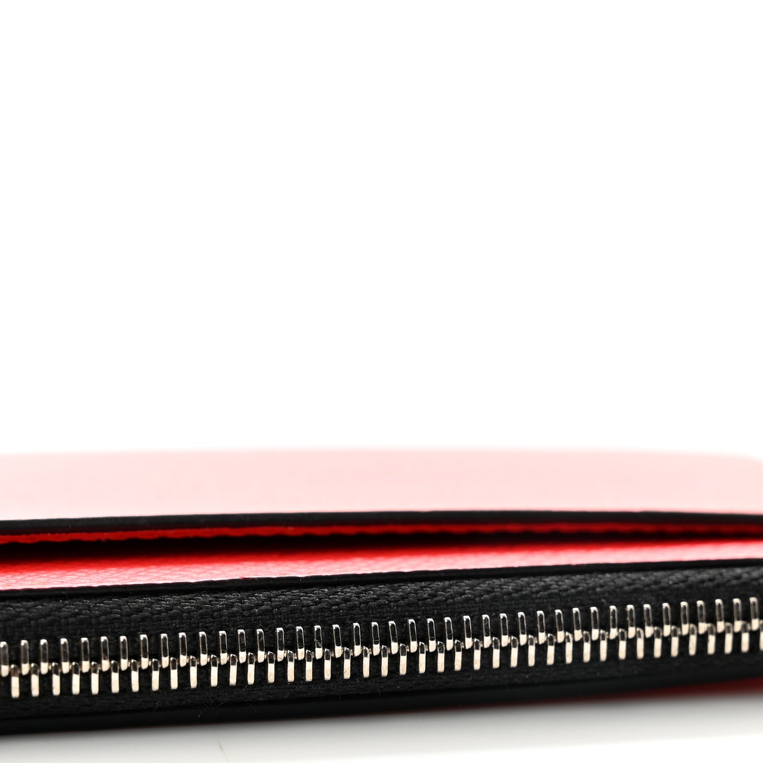 Louis Vuitton Taigarama Coin Card Holder Fire Red 7 of 7