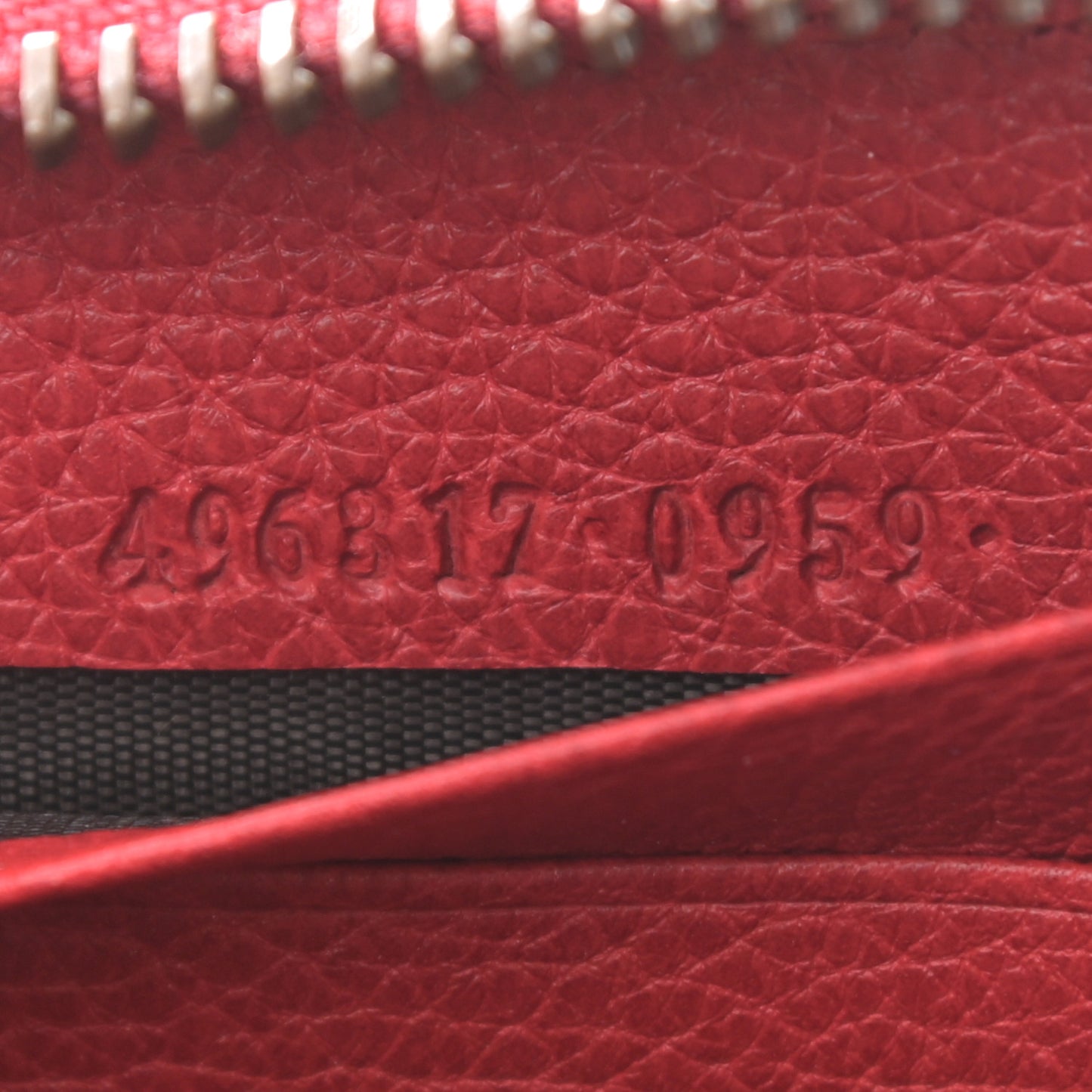 Cripto Calfskin Interlocking G Logo Zip Around Wallet Hibiscus Red Giallo Black Green Red