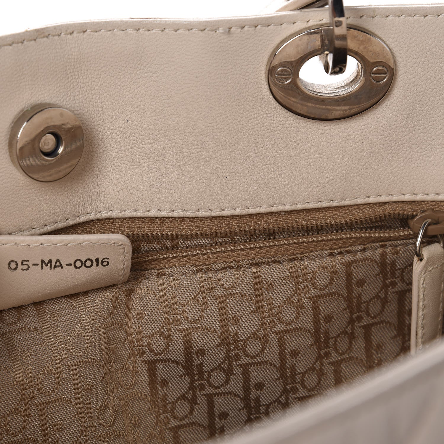 Christian Dior Lambskin Cannage Large Lady Dior Shopper Tote White 9 of 13
