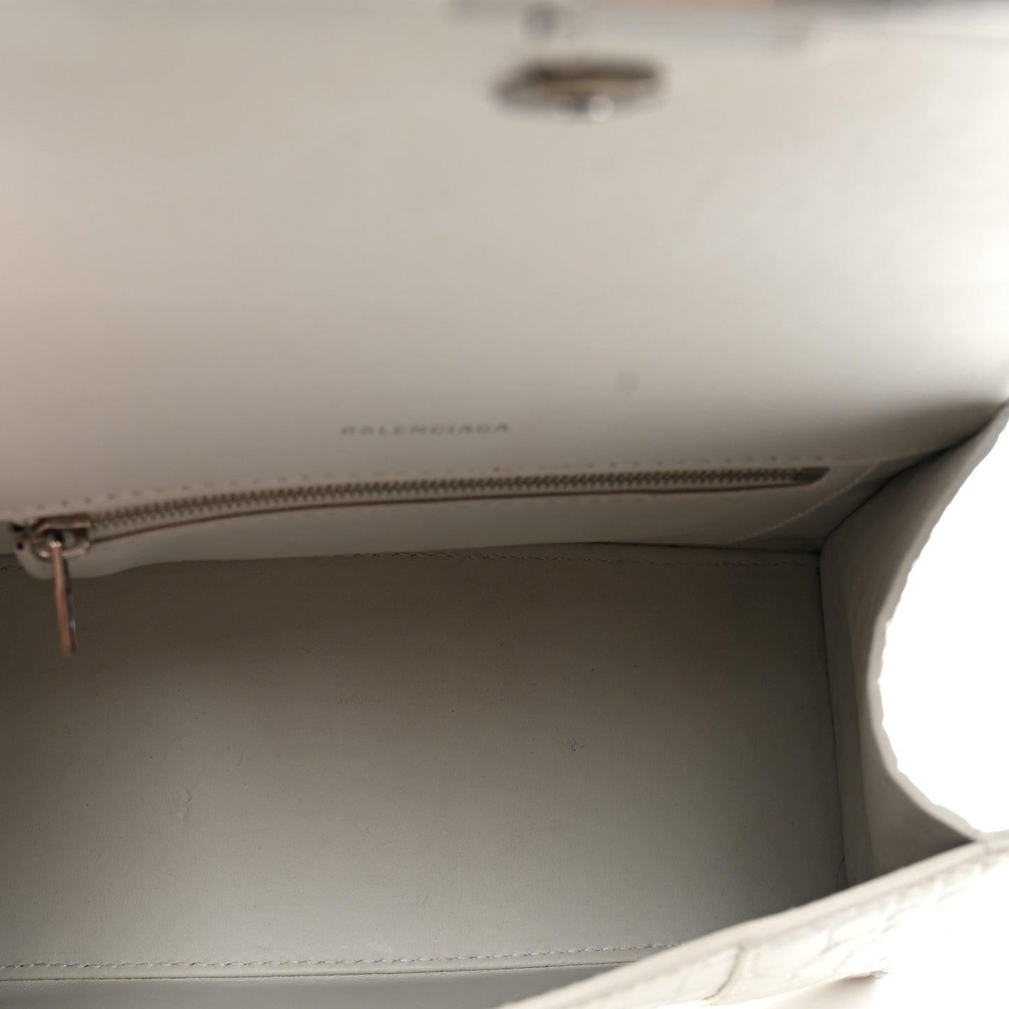 Shiny Calfskin Crocodile Embossed Small Hourglass Top Handle Bag White