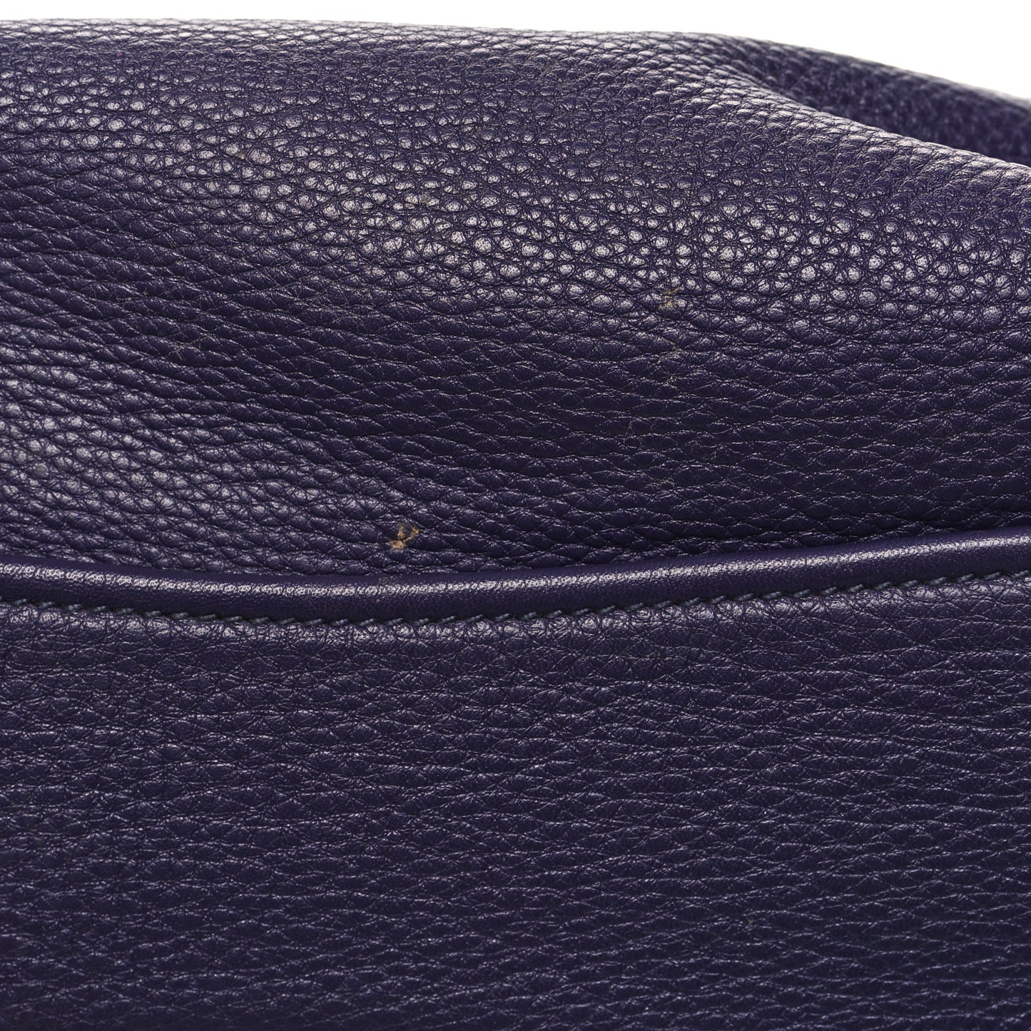 Vitello Daino Tote Uva