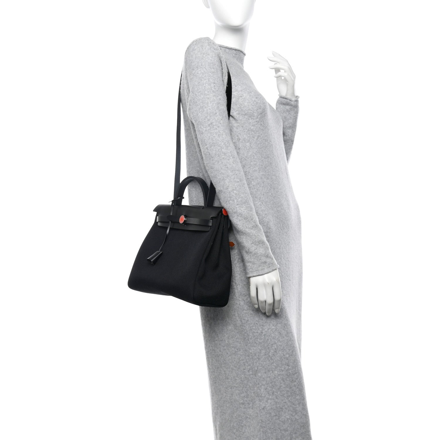 Hermes Toile Militaire Vache Hunter Laque Horseshoe Herbag Zip Retourne 31 PM Black Orange Graffiti 2 of 9