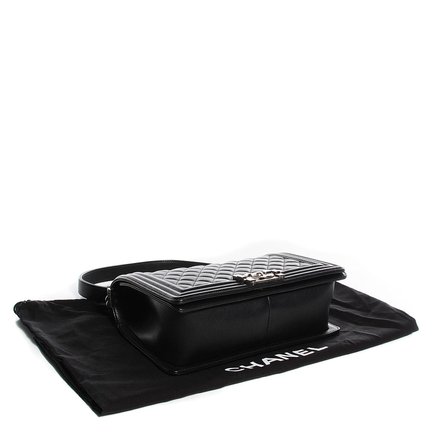 Calfskin Quilted Medium Boy Flap Black