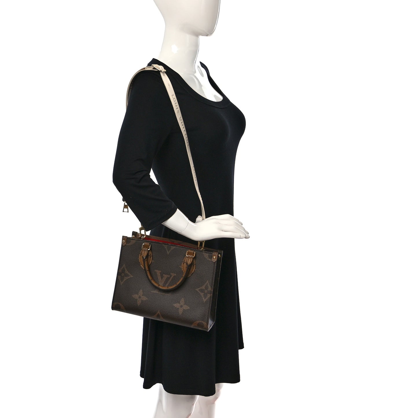 Reverse Monogram Giant Onthego PM