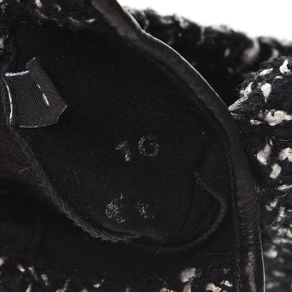 Chanel Metallic Lambskin Tweed CC Fingerless Gloves 6.5 Black Green 4 of 6