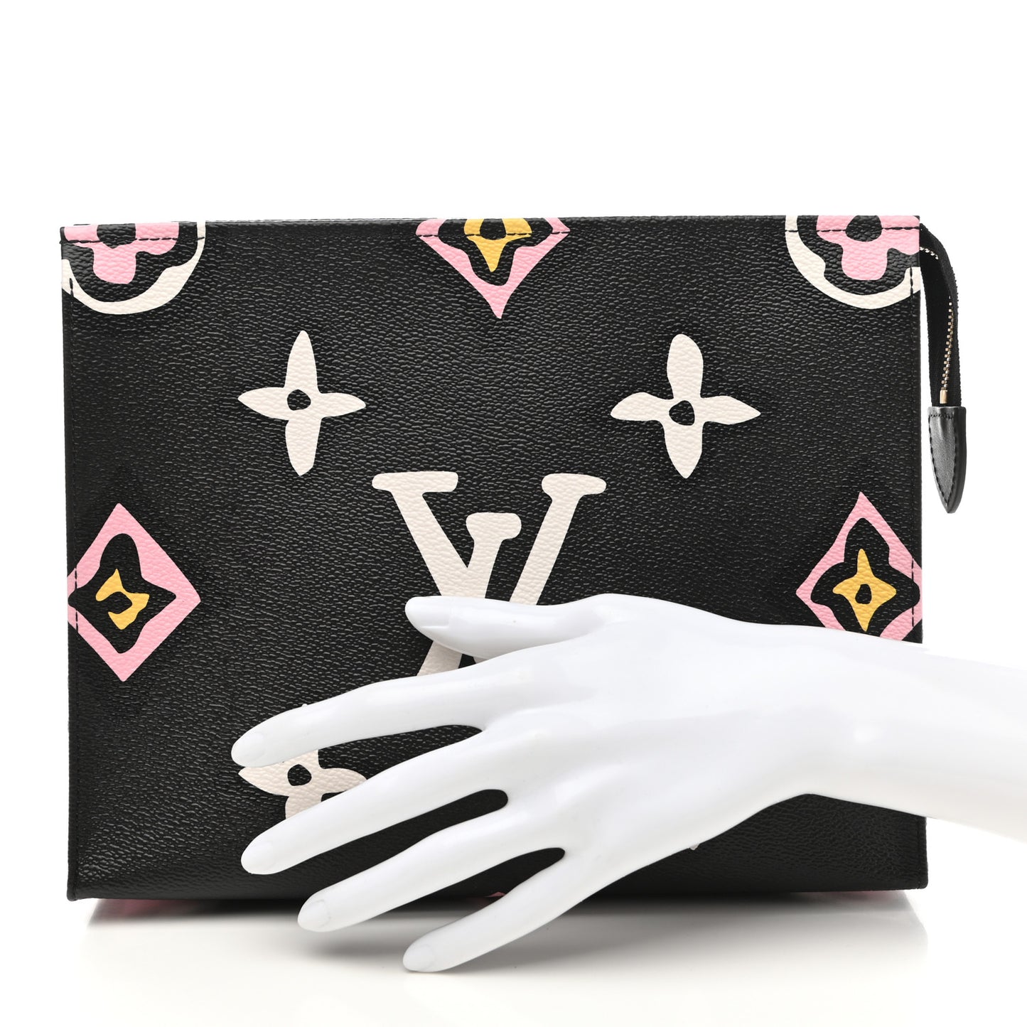 Monogram Giant Wild At Heart Toiletry Pouch 26 Black