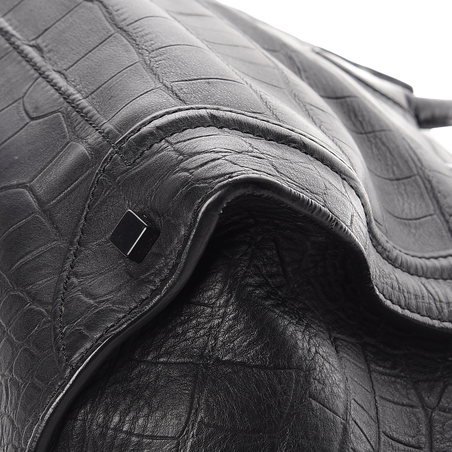 Celine Crocodile Embossed Calfskin Medium Phantom Luggage Black 17 of 19