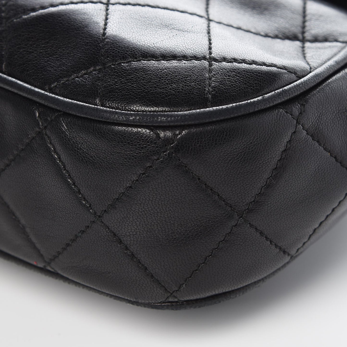 Lambskin Quilted Tassel Flap Black