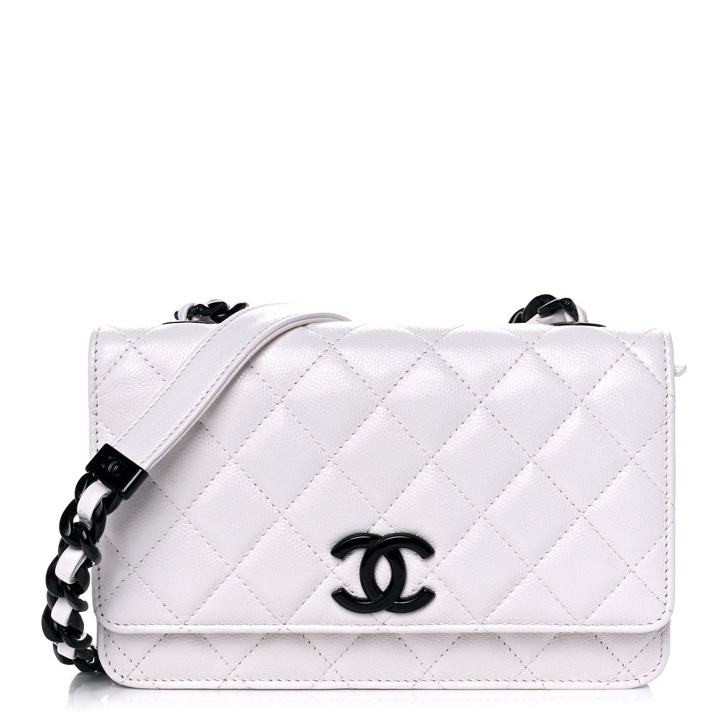 Caviar Quilted My Everything Wallet On Chain WOC White